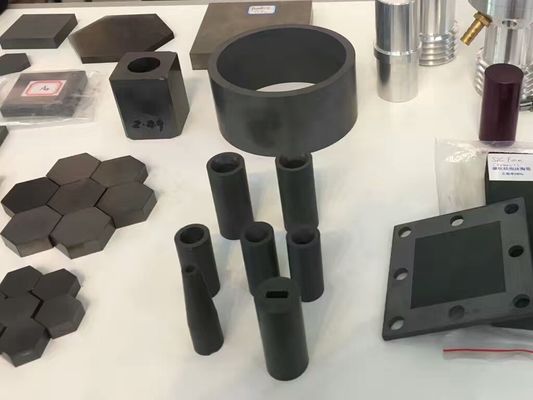 Black Boron Carbide Nozzle Sandblaster Parts Nozzle B4C Neutron Absorbers Material