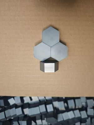 SiC Whisker Reinforced Ballistic Tile with NIJ Level III Protection in 100x100x9mm Size