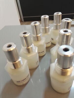 Boron Carbide Wet Blasting Nozzle with Built-in Water Injection Port for Up to 90% Dust Reduction and HRA 93+ Hardness