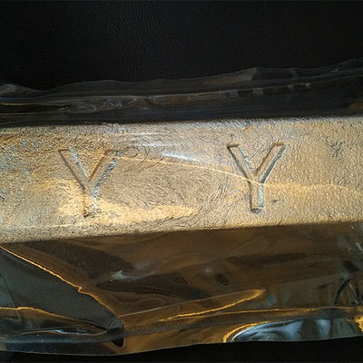 MgY30 Magnesium Yttrium Alloy Ingot Melt Protection For Metal Industry