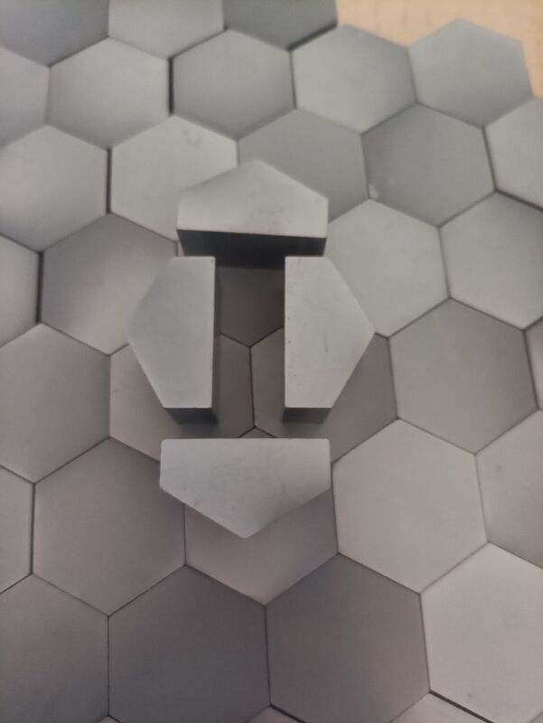 Pressureless Sintered Silicon Carbide Hexagonal Tile SW20x4.1mm Ultra Thin 3mm Ballistic Armor Plate